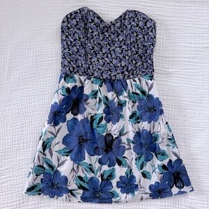 Xhilaration 100% cotton strapless purple blue floral sweetheart dress size Large